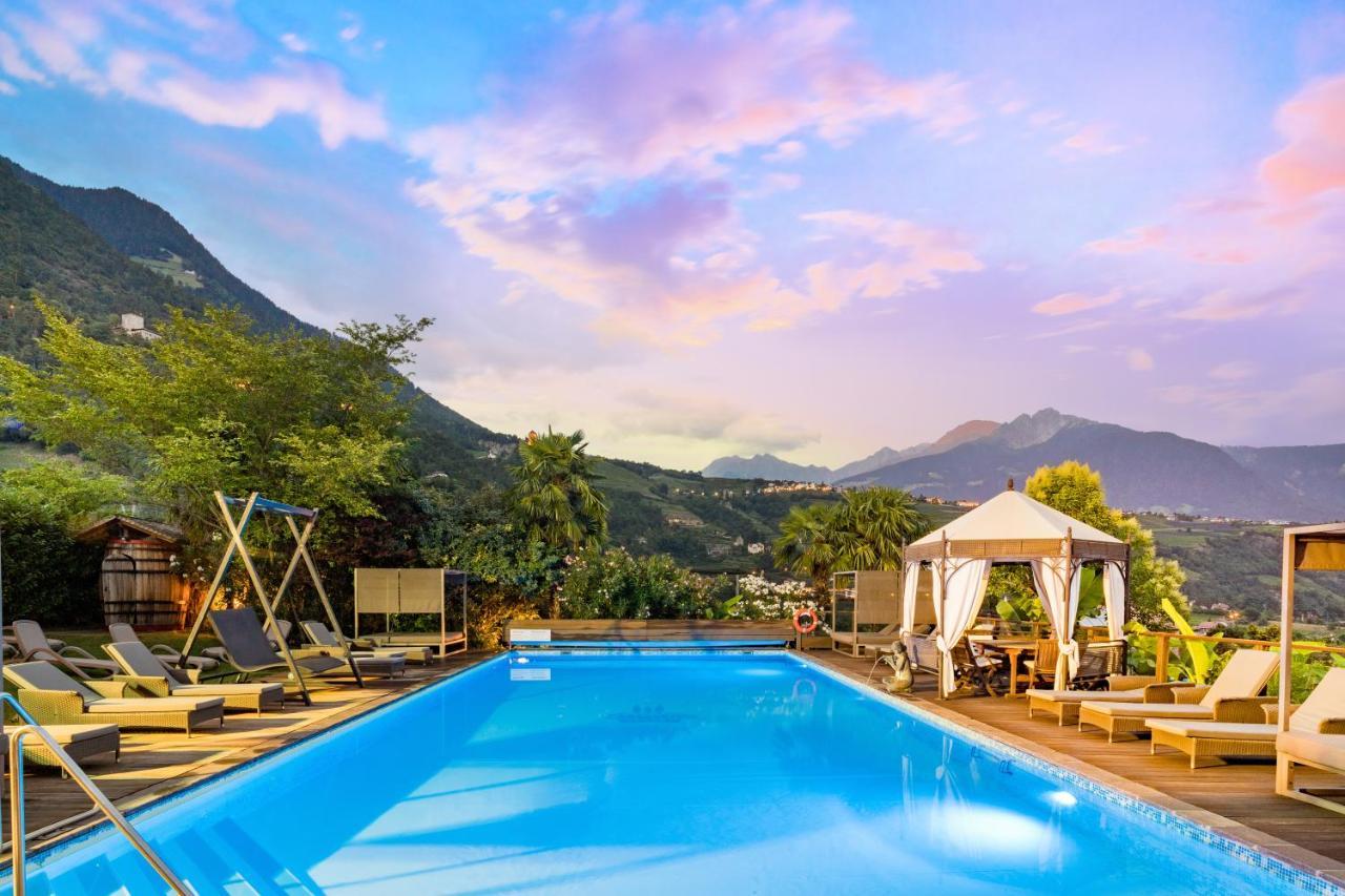 Ruster Resort Lagundo Luaran gambar