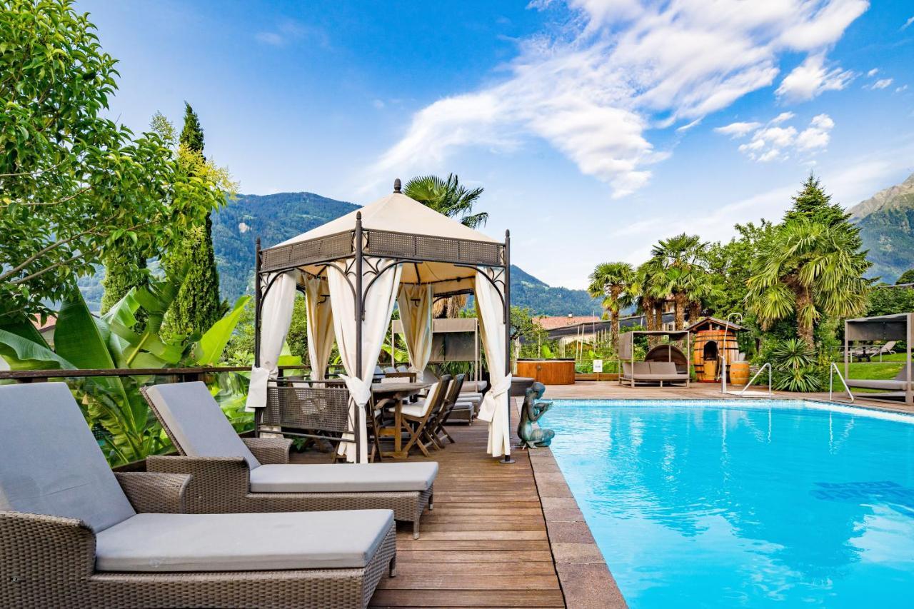 Ruster Resort Lagundo Luaran gambar