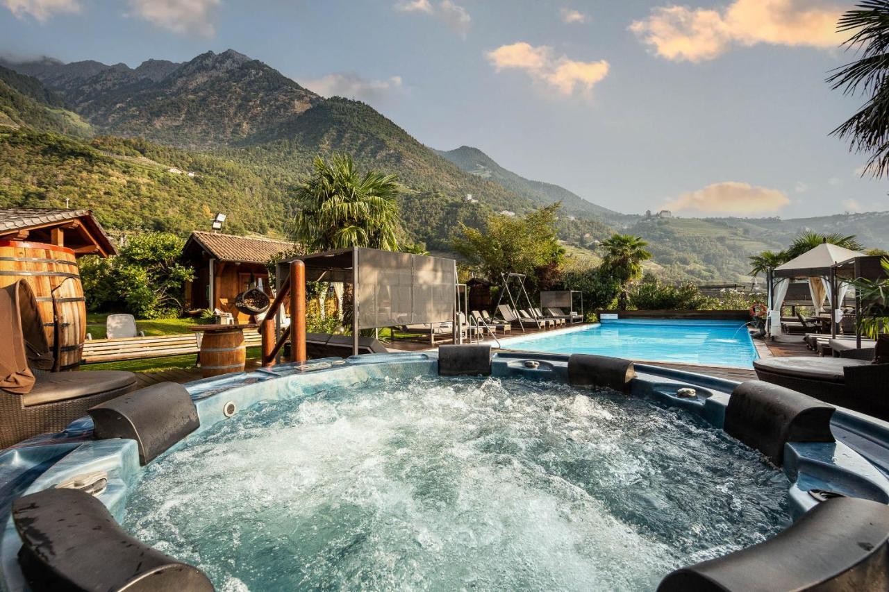 Ruster Resort Lagundo Luaran gambar