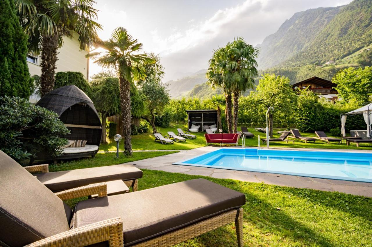 Ruster Resort Lagundo Luaran gambar